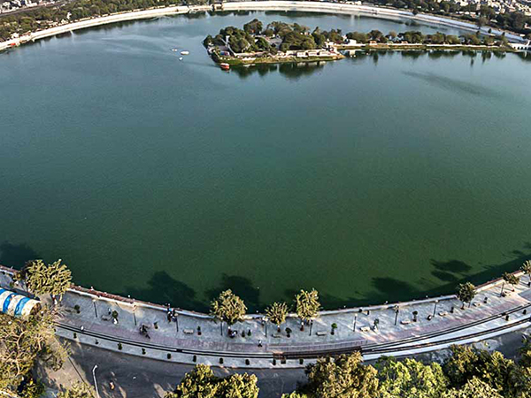 kankaria-lake-ahmedabad-image