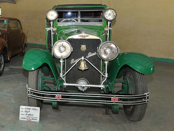 Auto-World-Vintage-Car-Museum-image